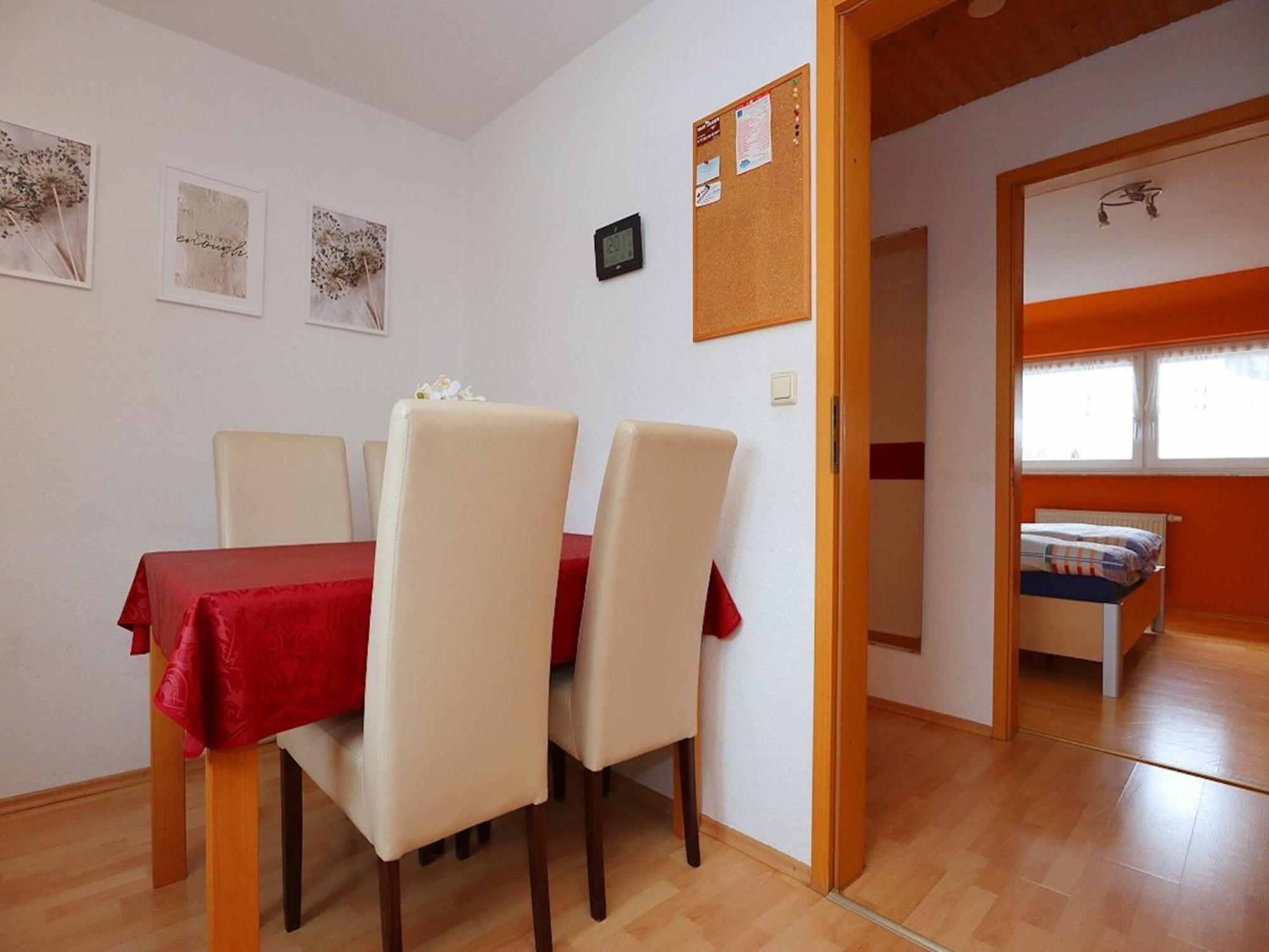 Cozy Apartment In Schwenningen With Garden Филлинген-Швеннинген Экстерьер фото